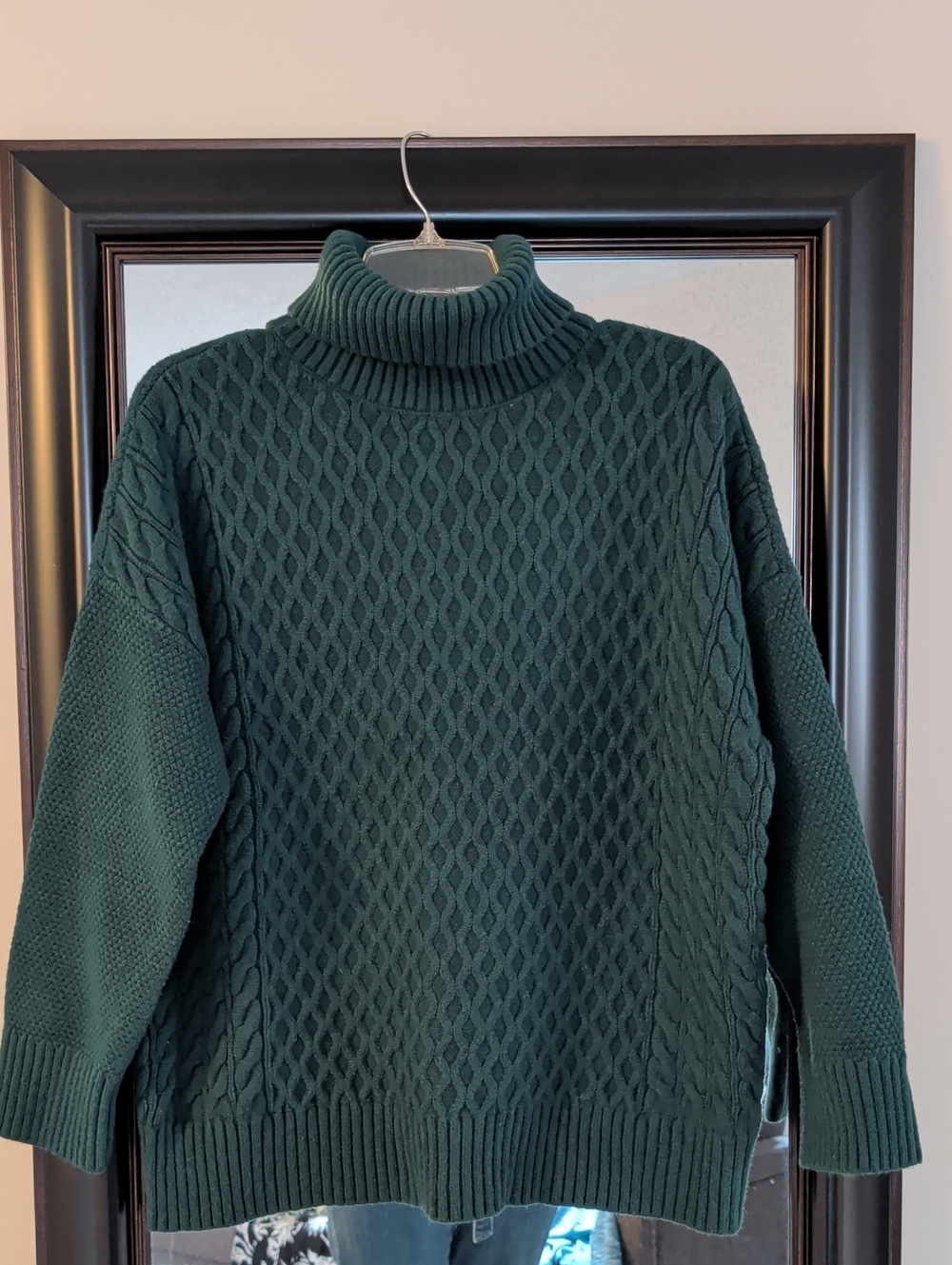 Ann Taylor Emerald Green Chunky Turtleneck Cable Knit Sweater